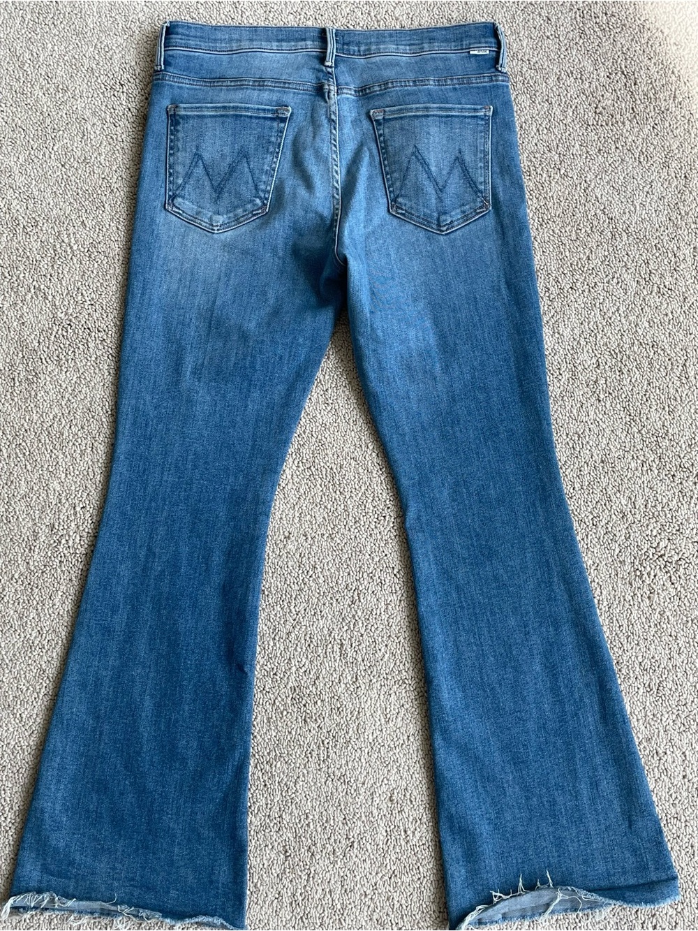 MOTHER The Weekender Fray A Groovy Kind of Love Denim Jeans Size 33 - Picture 2 of 6